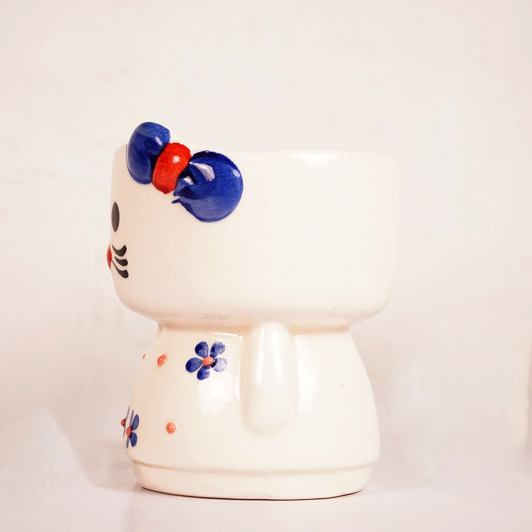 Cute Cat Ceramic Mug with Floral Design – Adorable Aesthetic Coffee Cup for Tea & Coffee