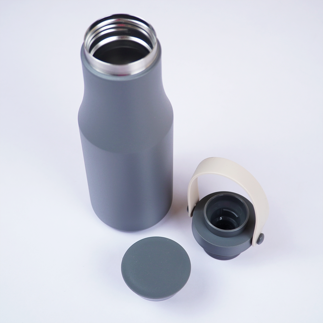 Premium Matte Finish Insulated Water Bottle with Carry Handle – Leak-Proof Reusable Travel Bottle