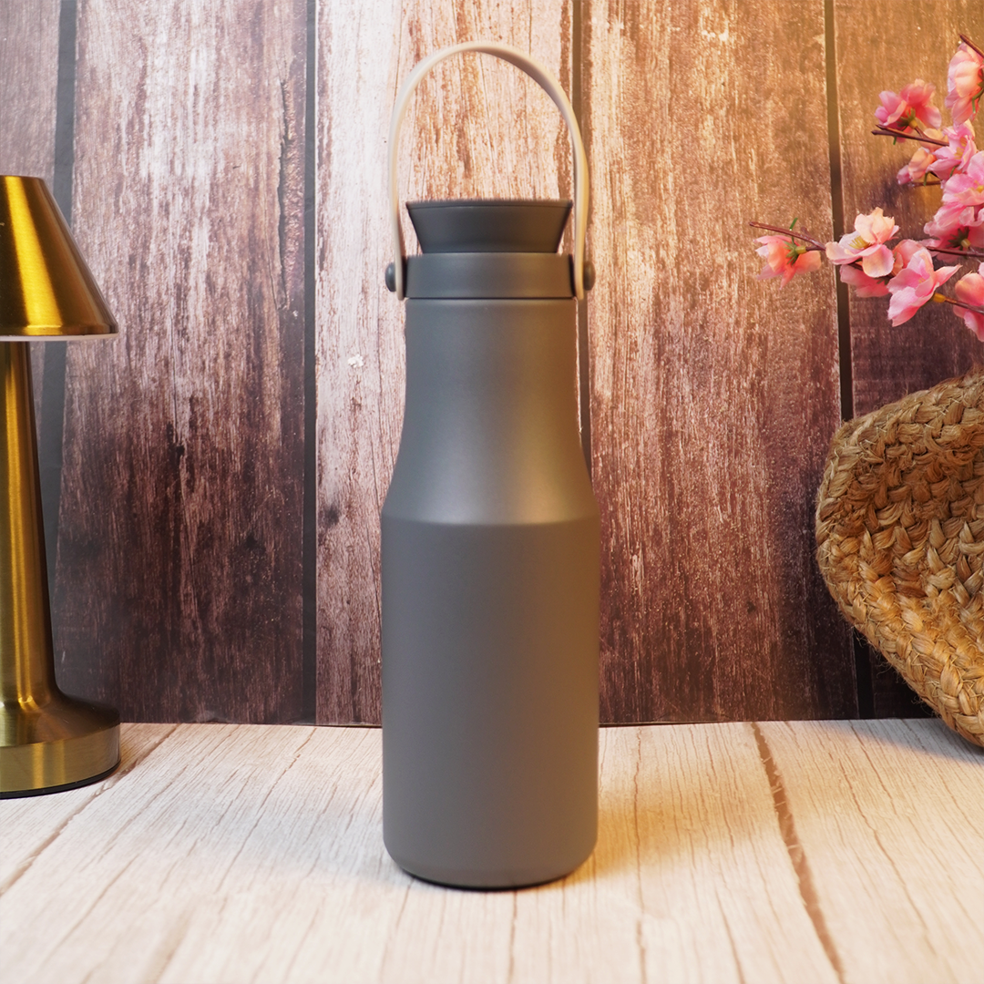 Premium Matte Finish Insulated Water Bottle with Carry Handle – Leak-Proof Reusable Travel Bottle