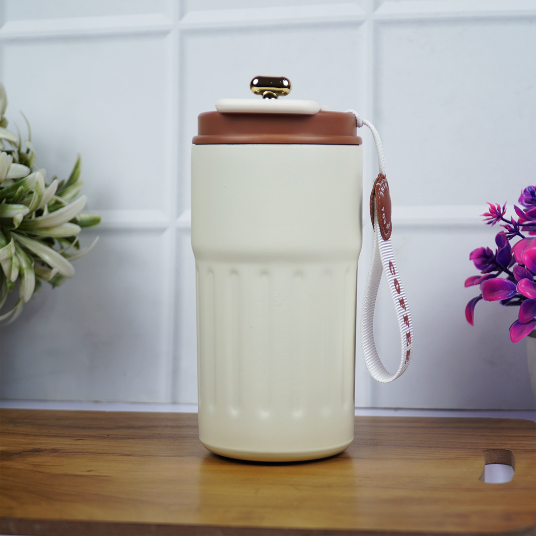 650ml Leak-Proof Reusable Water Bottle with Flip Lid | Lightweight Travel Bottle (18cm x 7cm)