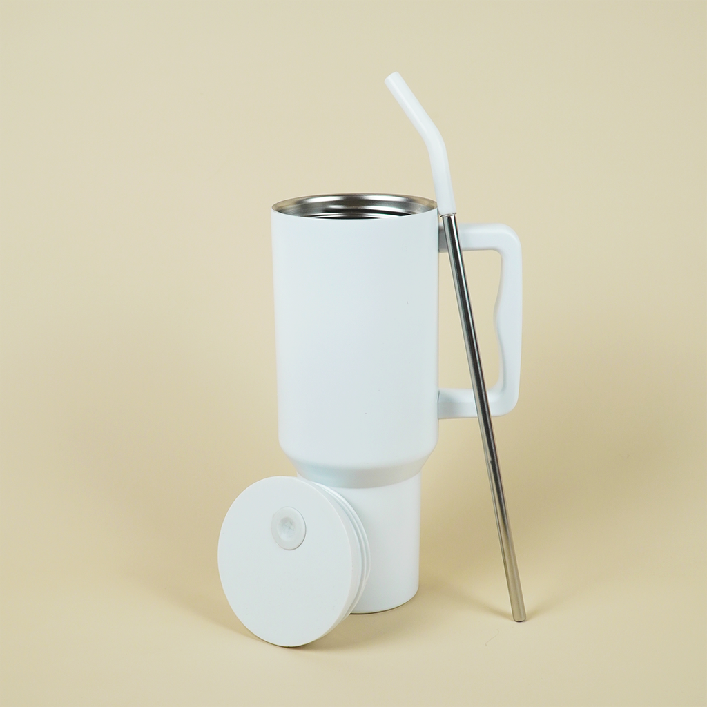 Pure Frost Minimal Tumbler (Classic White)