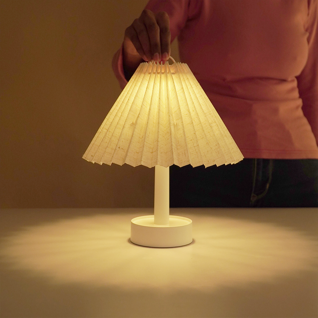 Minimalist Warm Glow Table Lamp with Pleated Fabric Shade – Soft Ambient Night Lamp for Bedroom & Living Room