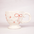 White Ceramic Bow Mug with Red Floral Details – Cute Aesthetic Coffee Cup for Tea & Coffee