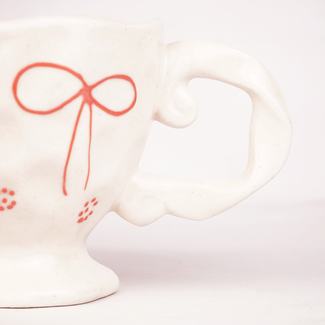 White Ceramic Bow Mug with Red Floral Details – Cute Aesthetic Coffee Cup for Tea & Coffee