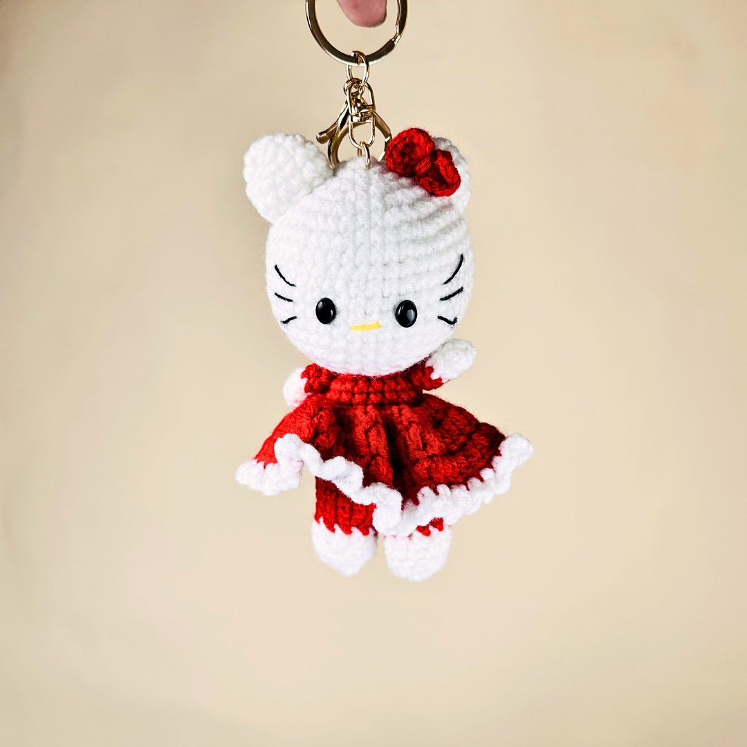 Handcrafted Crochet Kitty Keychain(Random Color)