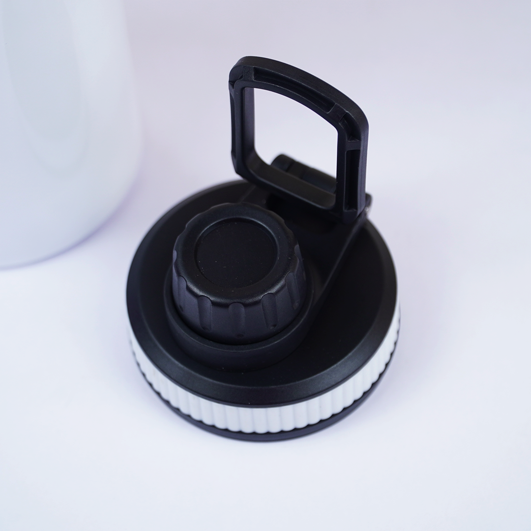 800ml Stainless Steel Water Bottle with Carry Handle | Leak-Proof Reusable Bottle | Travel, Gym & Office | White Finish