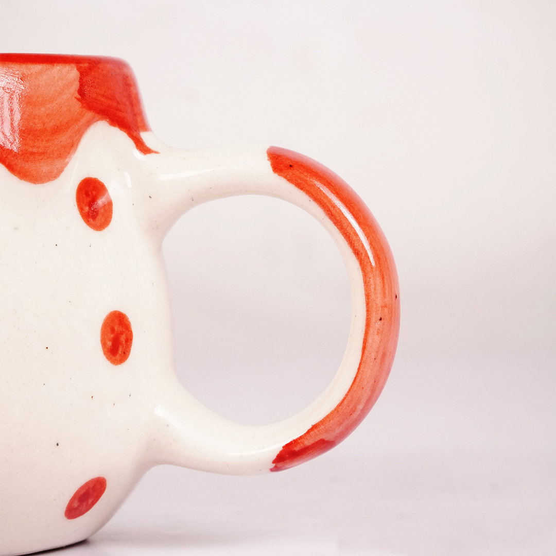 White & Red Ceramic Mug with Polka Dot & Drip Design – Cute Aesthetic Coffee Cup for Tea & Coffee