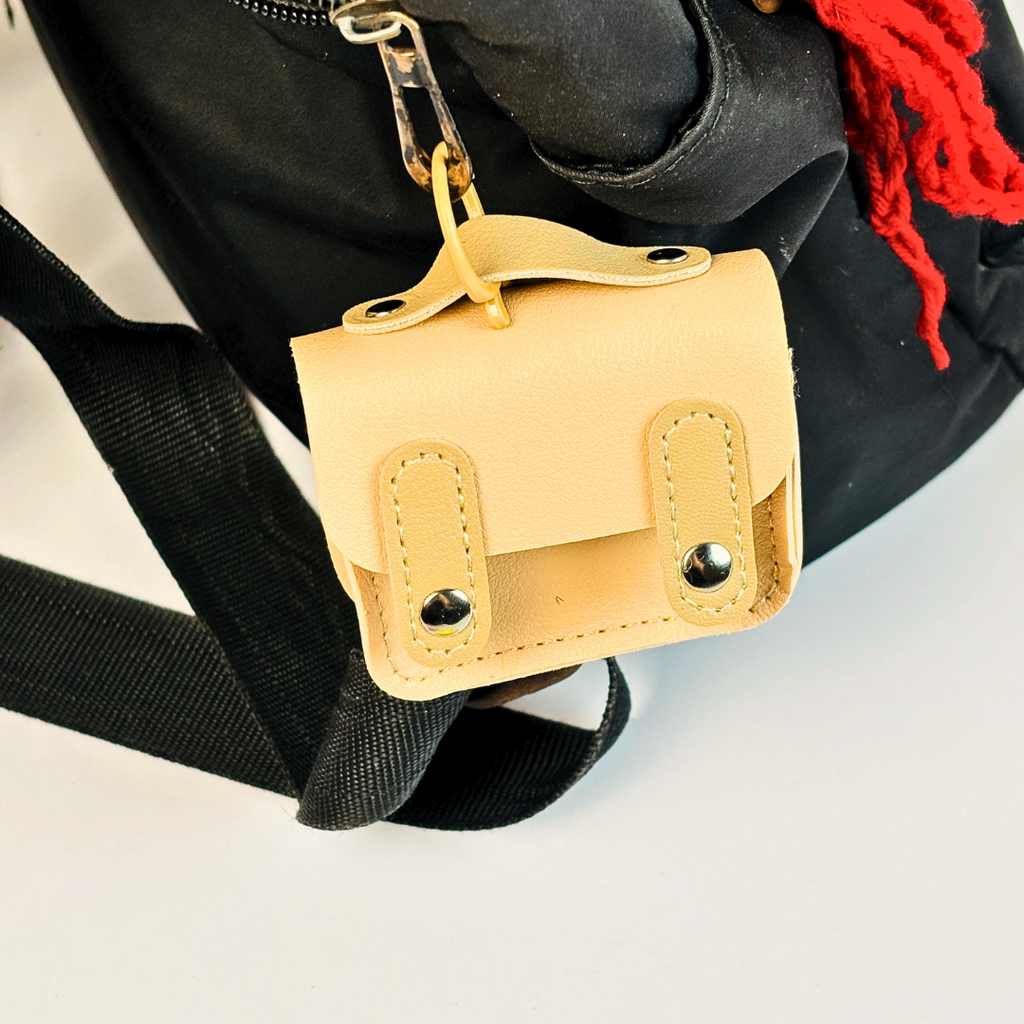 Mini Leather Pouch Keychain(Random Color)