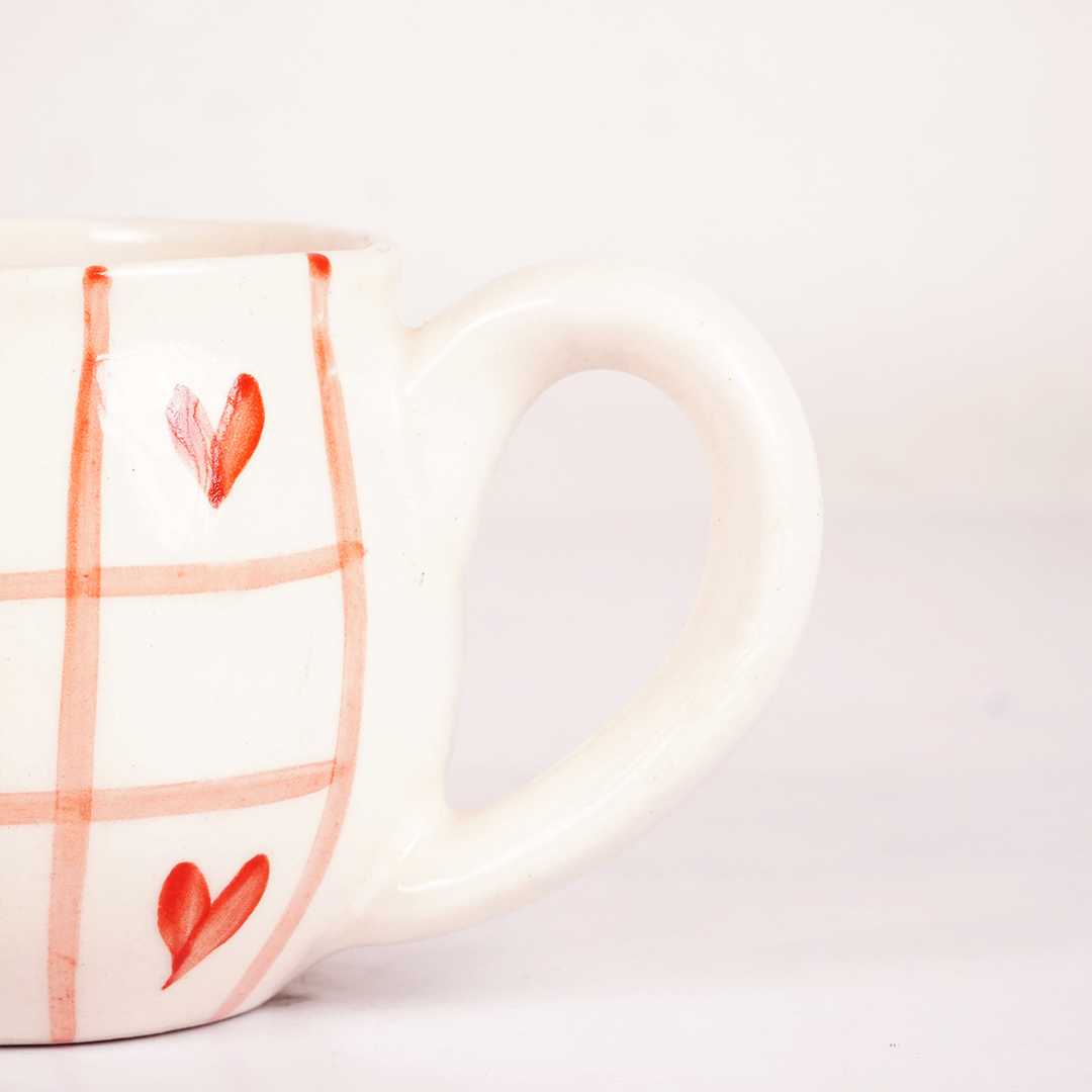White Ceramic Heart Print Mug – Cute Pink Grid Design Coffee & Tea Cup