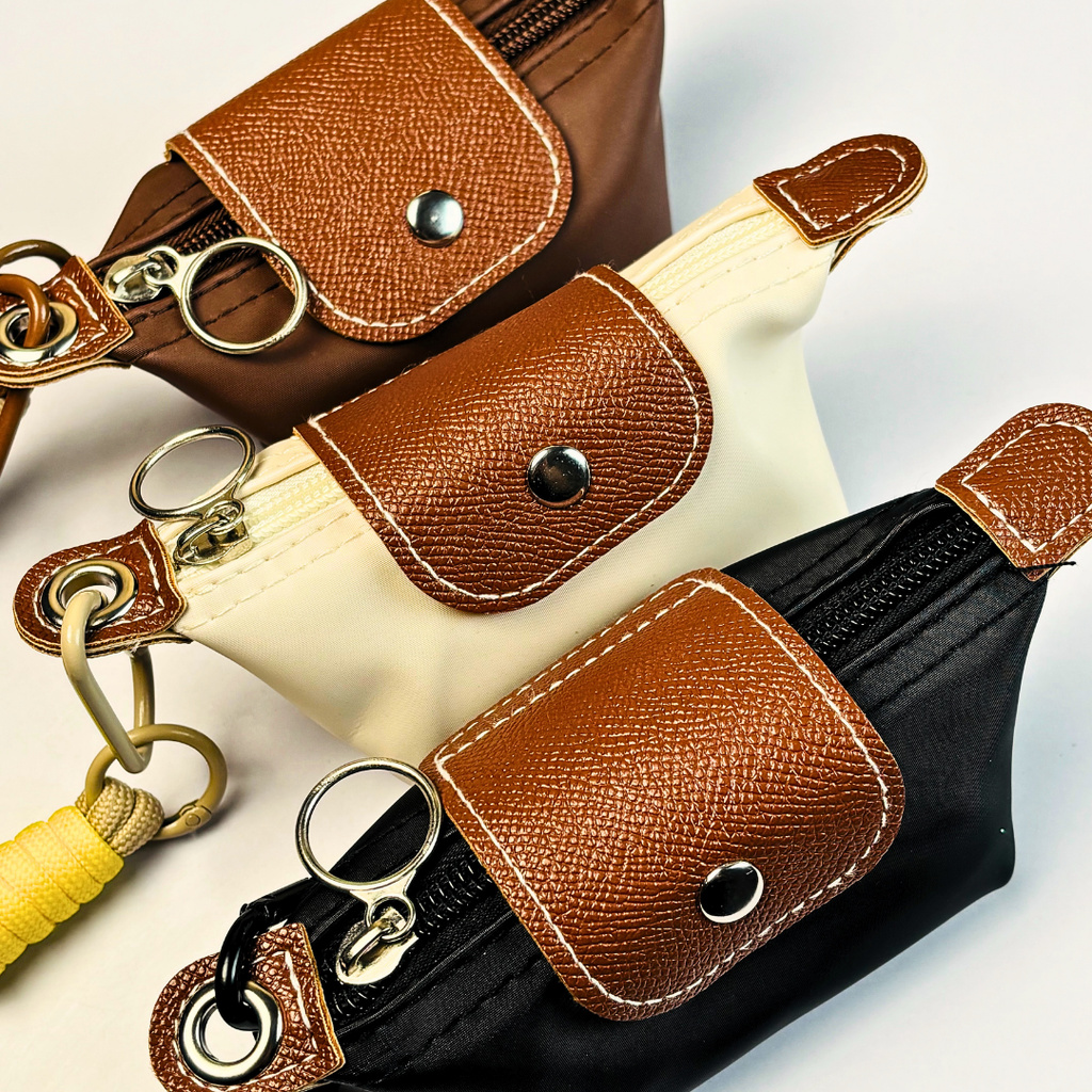 Premium Mini Key Pouch Keychain(Random Color)