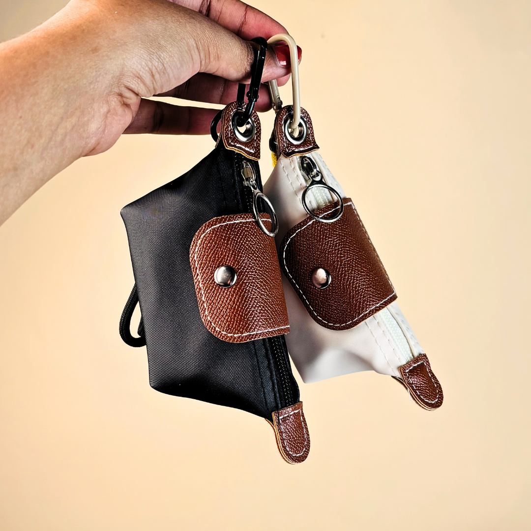 Premium Mini Key Pouch Keychain(Random Color)