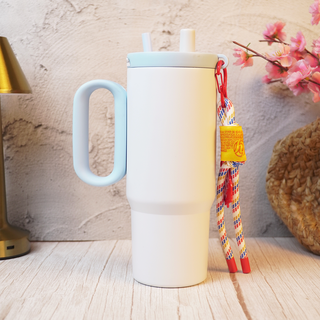 800ml Insulated Travel Tumbler with Handle, Straw & Carry Strap | Stainless Steel Reusable Drinking Cup