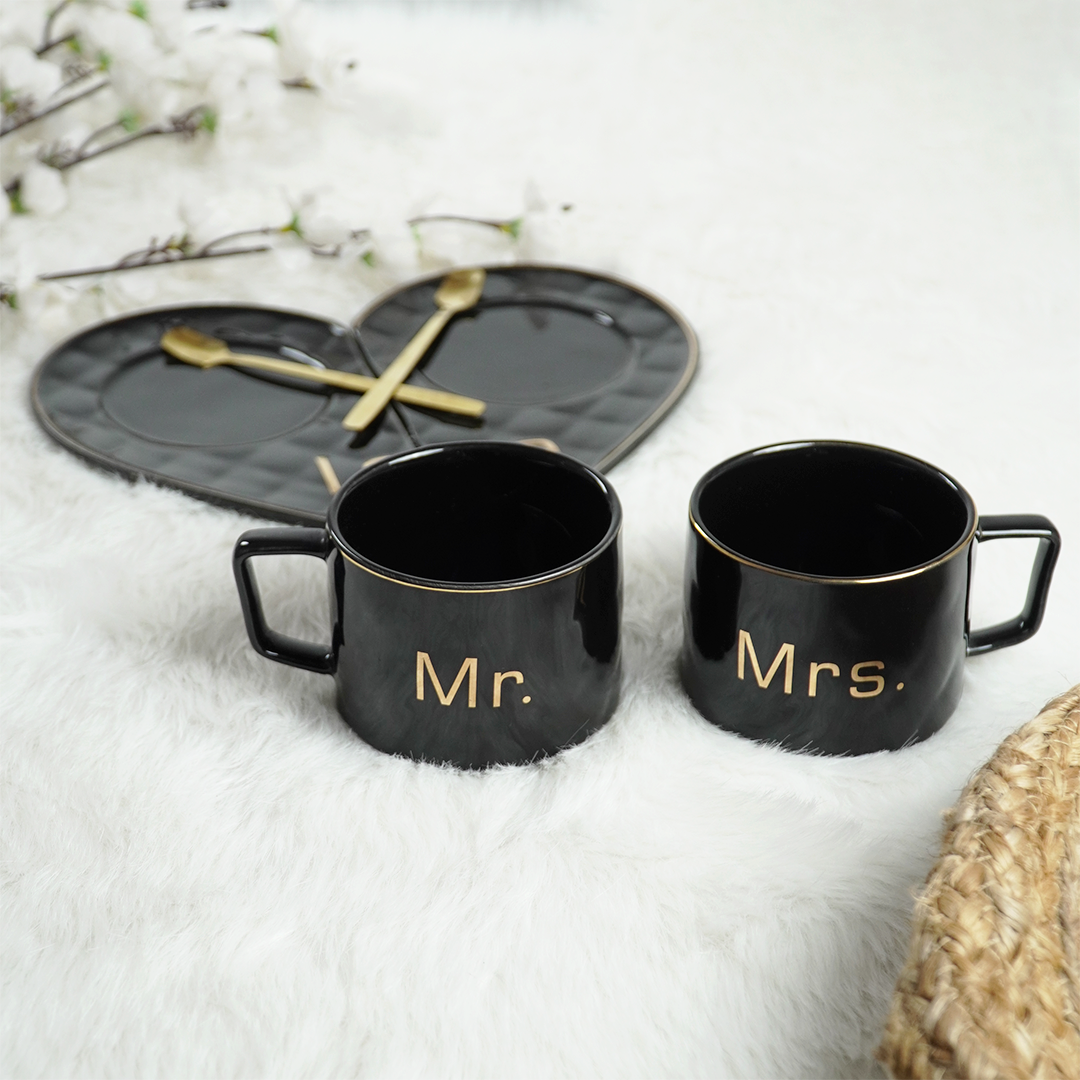 Mr & Mrs Couple Mug Set – Premium Black Ceramic Coffee Mugs