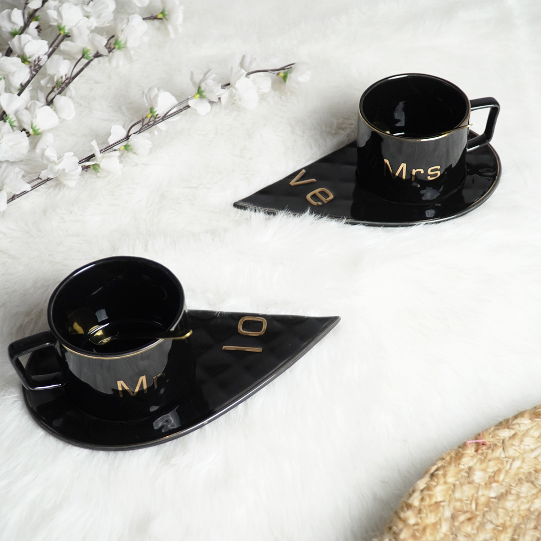 Mr & Mrs Couple Mug Set – Premium Black Ceramic Coffee Mugs