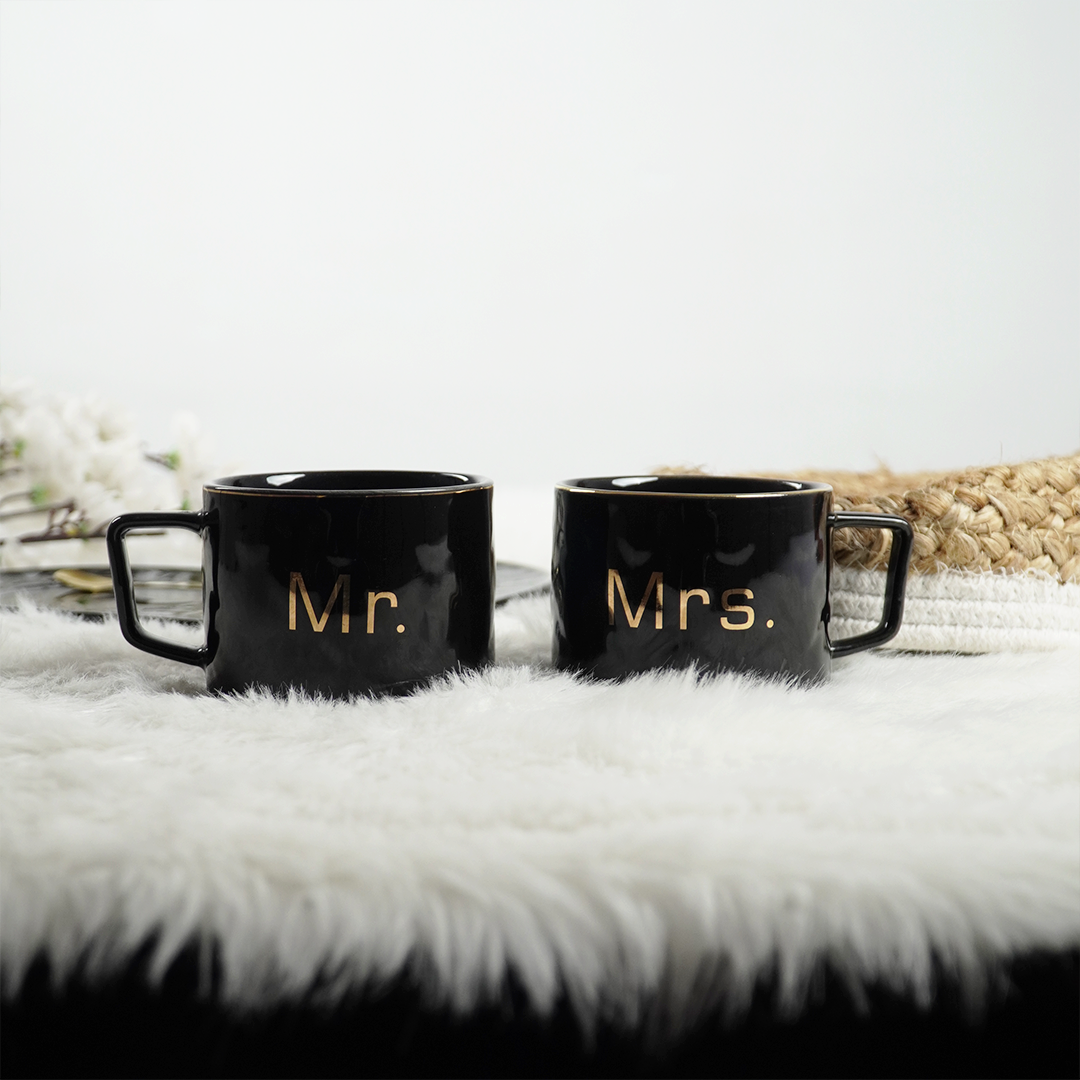Mr & Mrs Couple Mug Set – Premium Black Ceramic Coffee Mugs