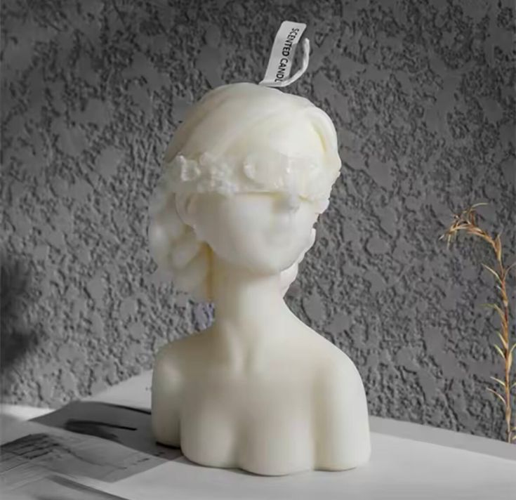 PACK OF 3 GIRL HUMAN FACE CANDLE