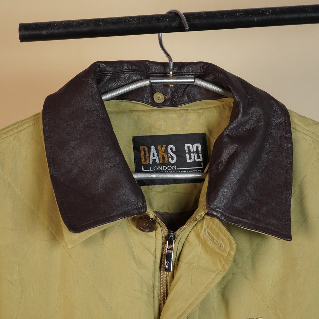 Classic Button-Front Winter Jacket with Contrast Collar ( SIZE-M )