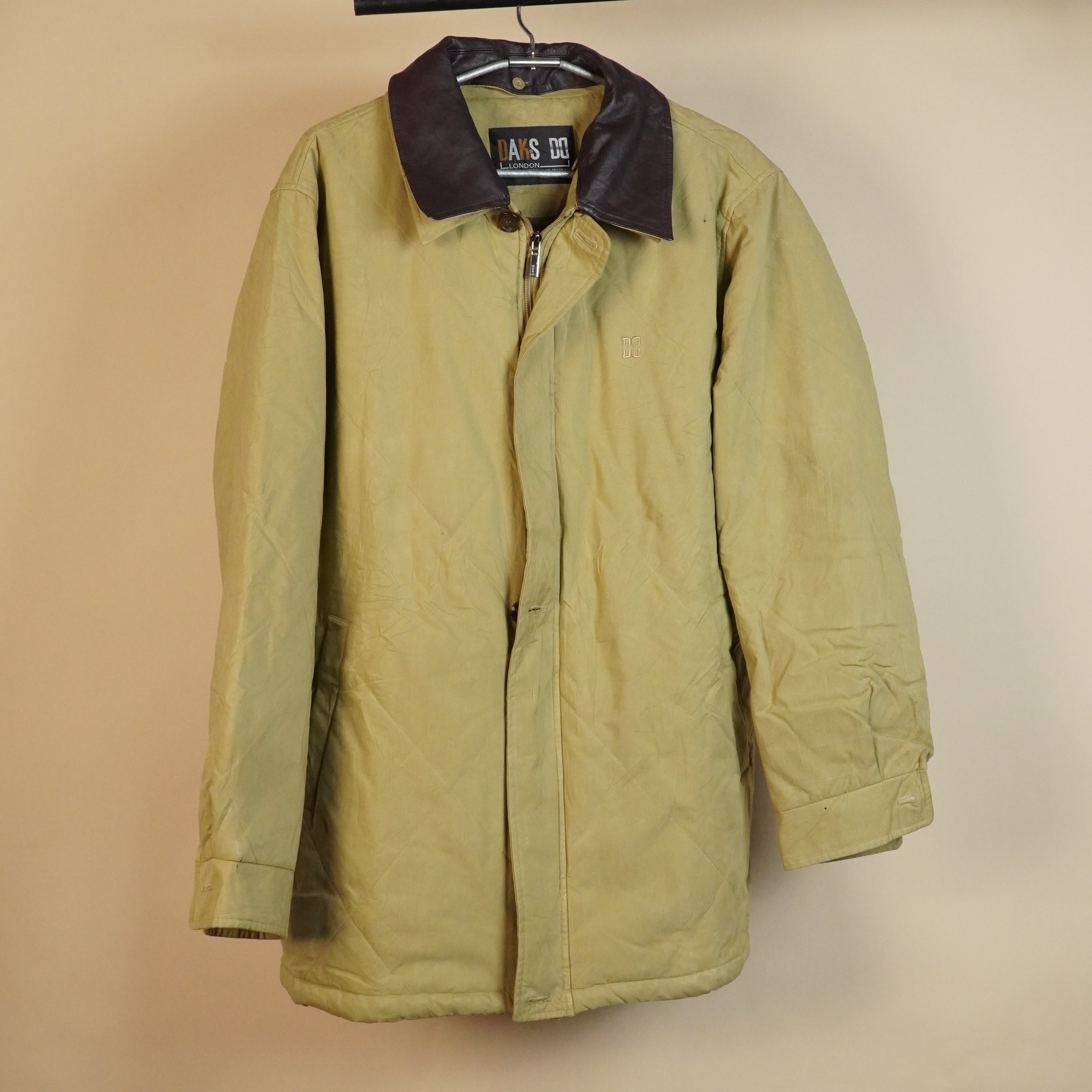 Classic Button-Front Winter Jacket with Contrast Collar ( SIZE-M )