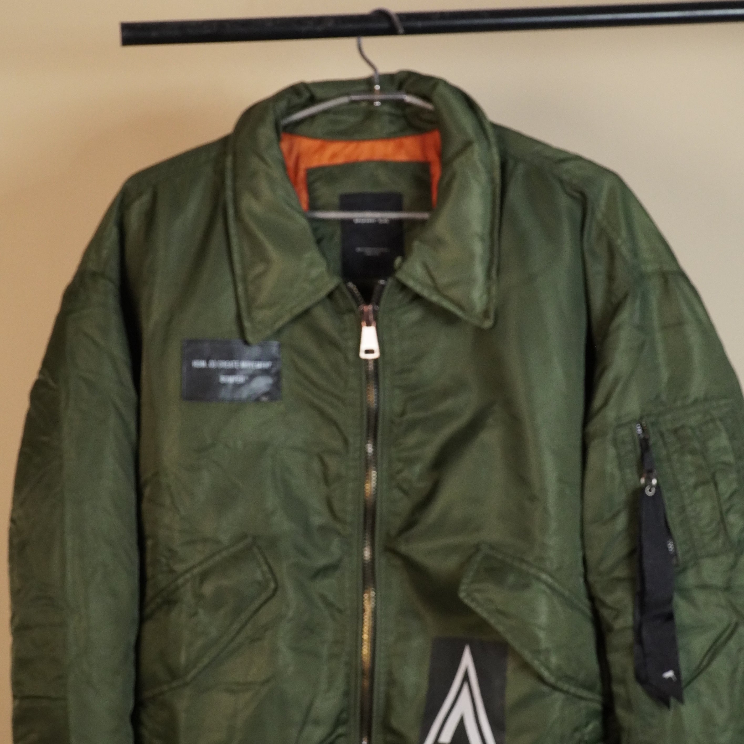 Utility-Inspired Bomber Jacket with Zip Closure( SIZE-M )