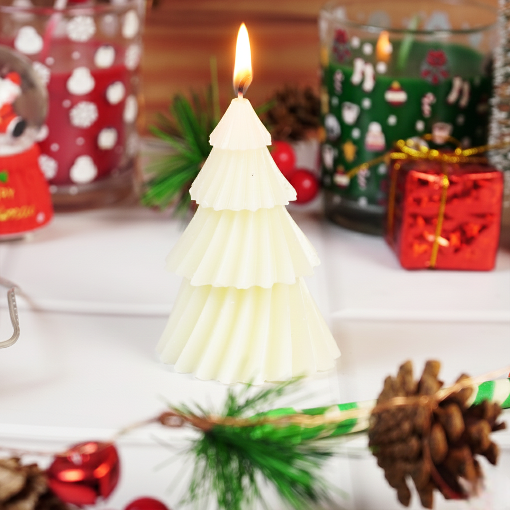 Set of 2 Christmas Tree Scented Candles