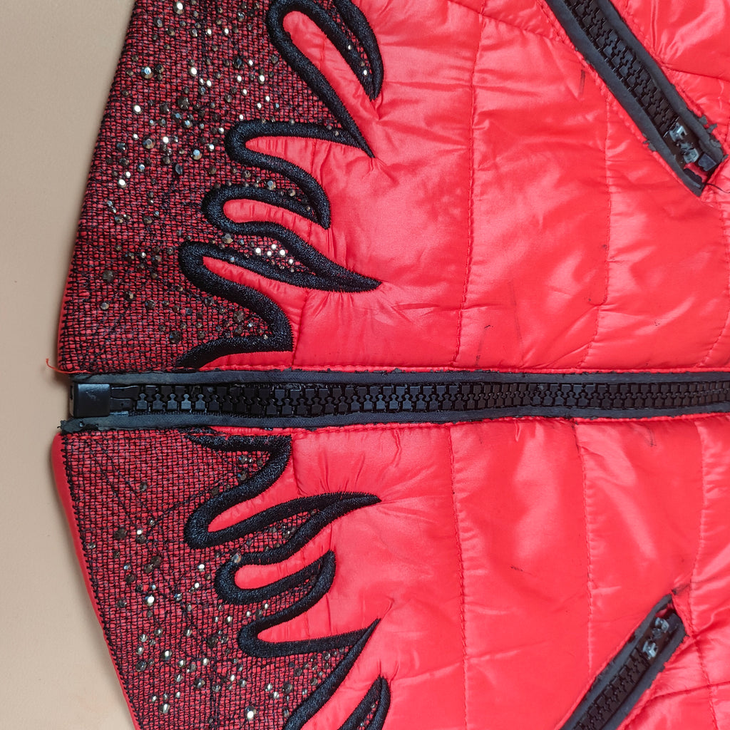 Quilted Hooded Puffer Jacket with Embellished Flame Detailing ( SIZE-S )