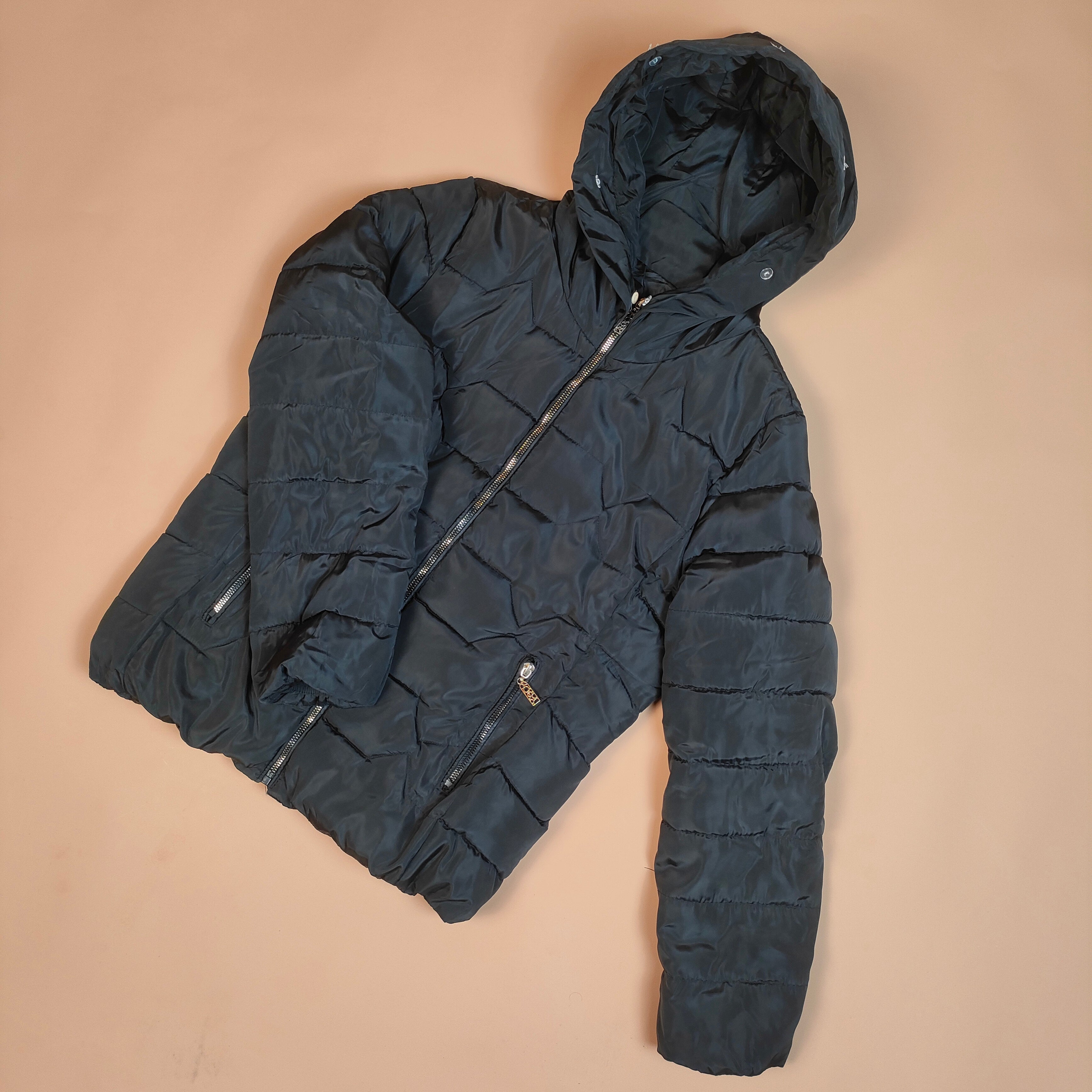 Hooded Quilted Puffer Jacket with Zip Closure ( SIZE-M )