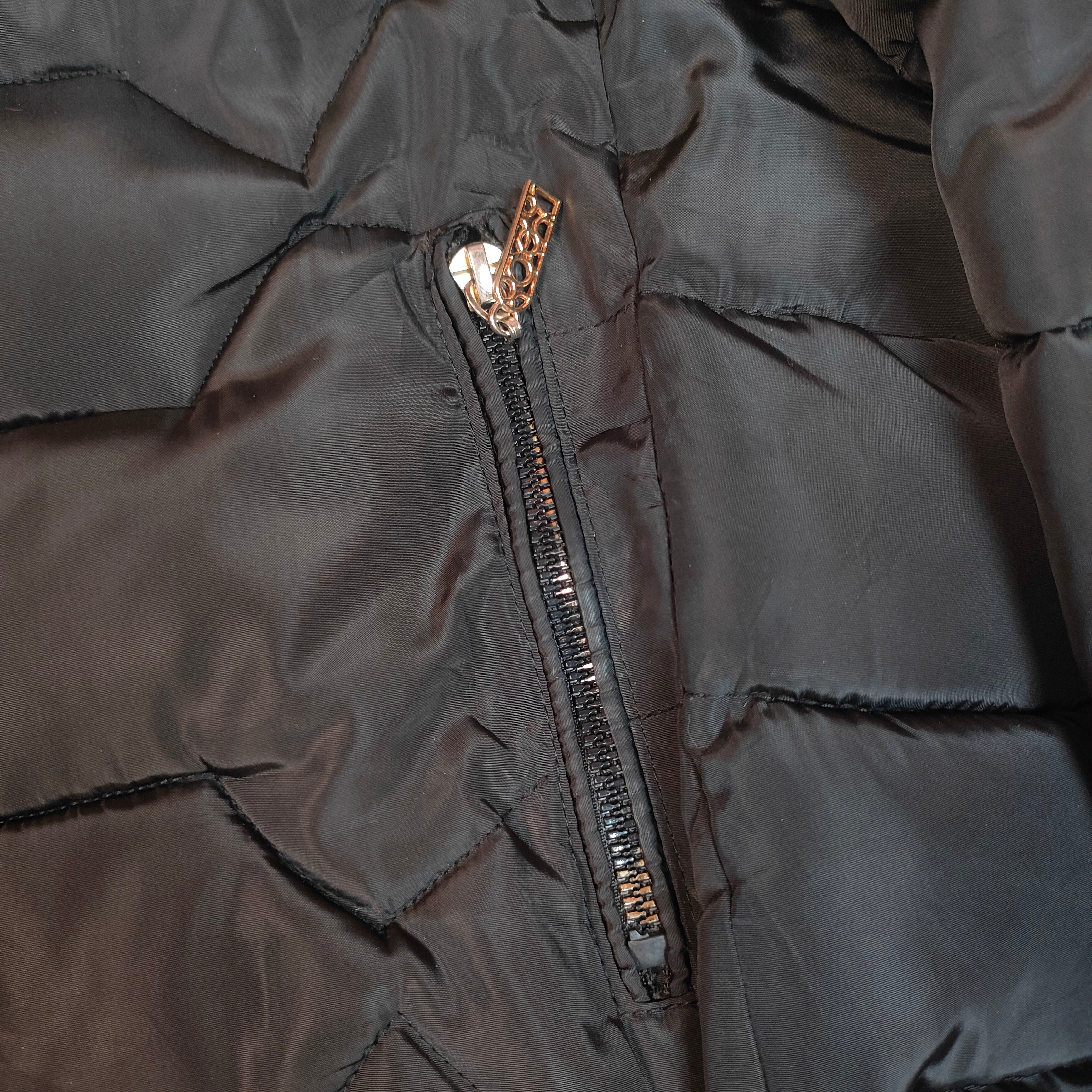 Hooded Quilted Puffer Jacket with Zip Closure ( SIZE-M )