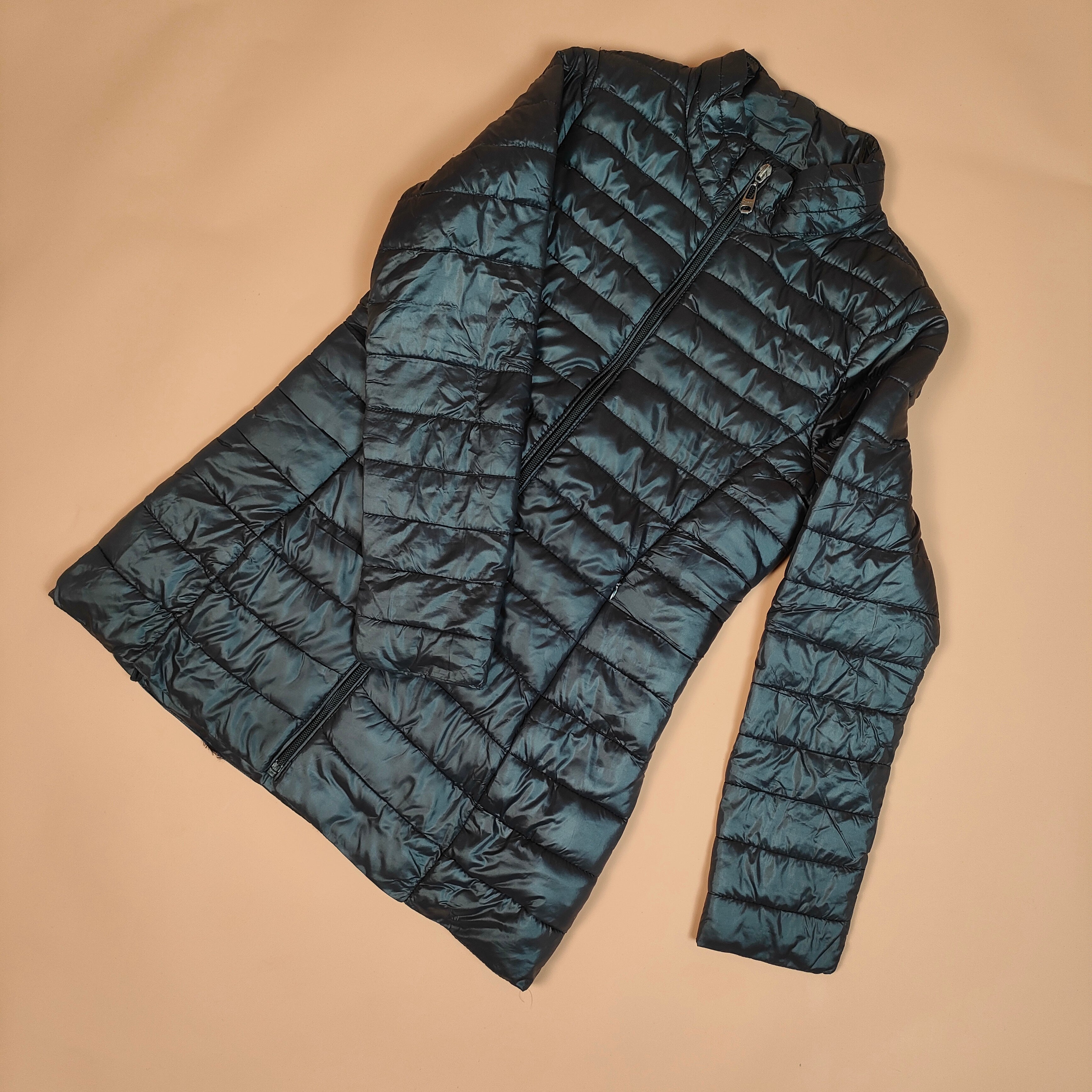 Women’s Lightweight Quilted Puffer Jacket ( SIZE-S )