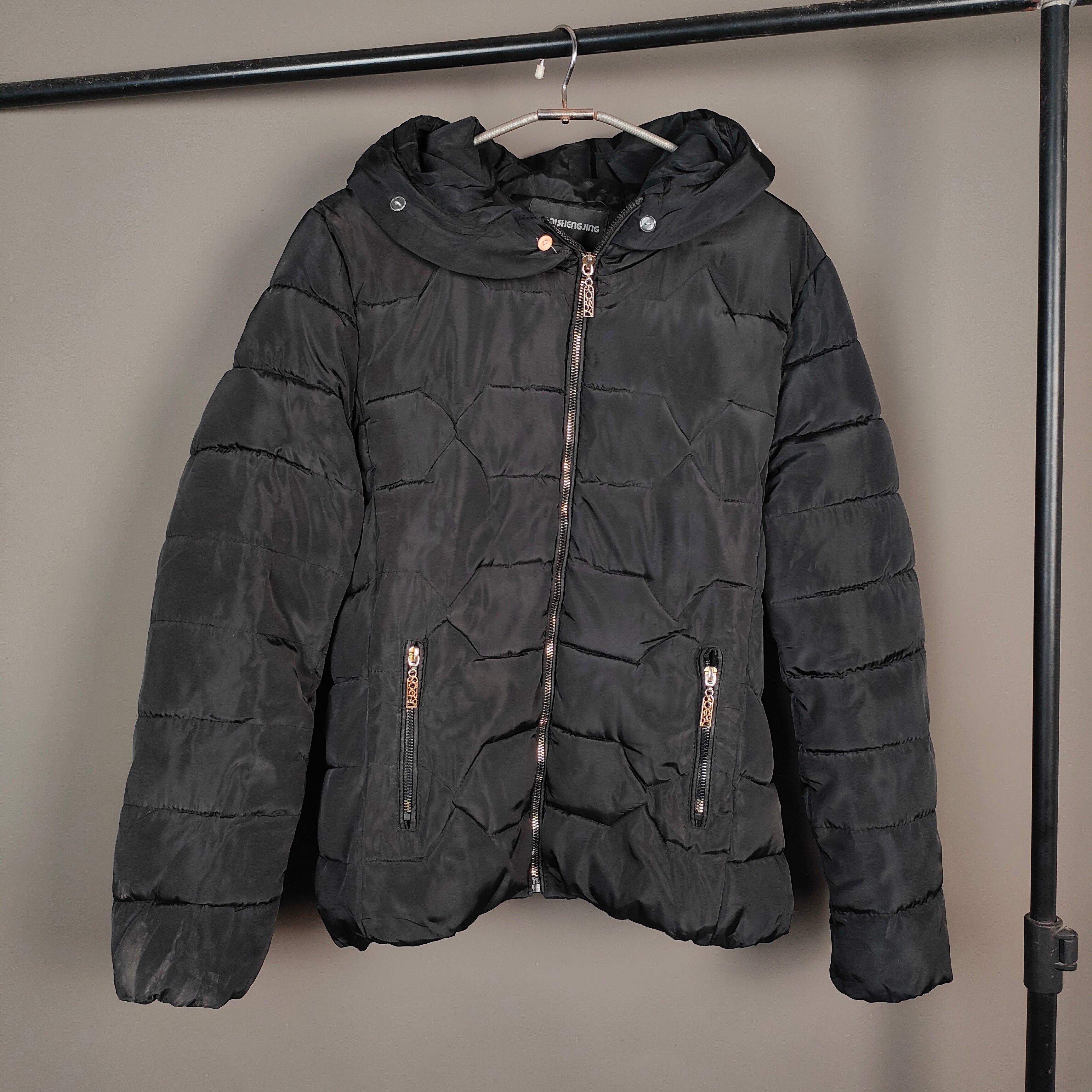 Black Quilted Hooded Puffer Jacket ( SIZE-M )