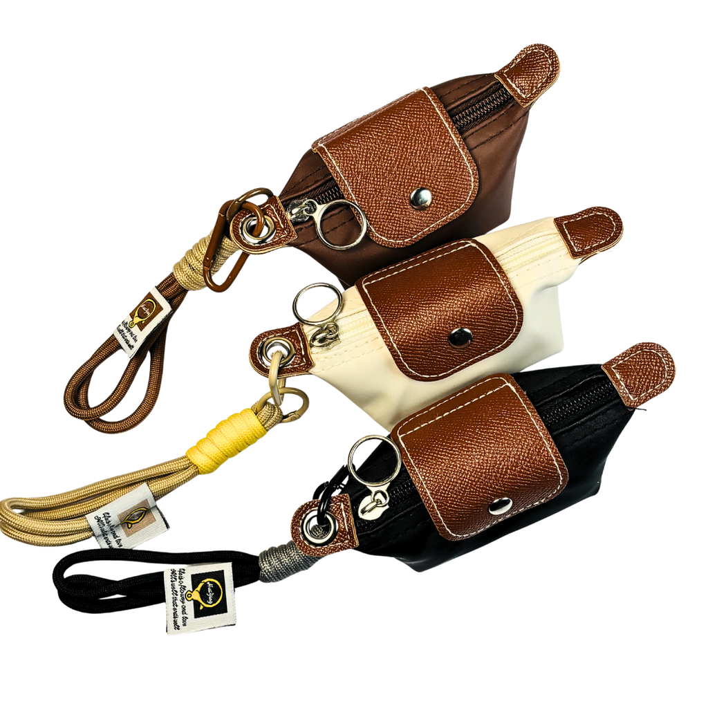 Premium Mini Key Pouch Keychain(Random Color)