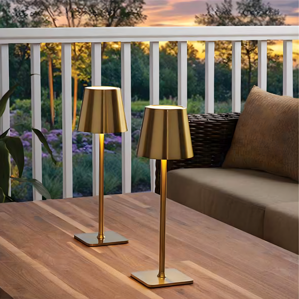 Luxury Gold Table Lamp with Metal Shade