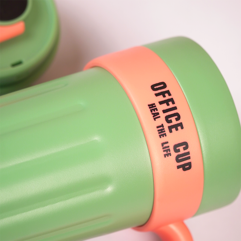 Stylish & Easy Carry Travel Cup