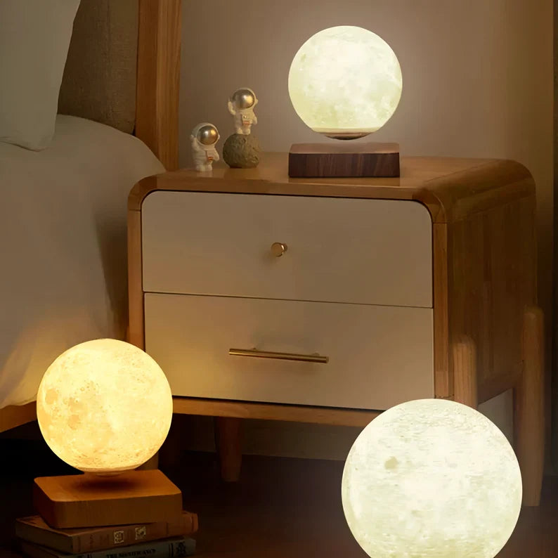 Levitating™ Moon Lamp