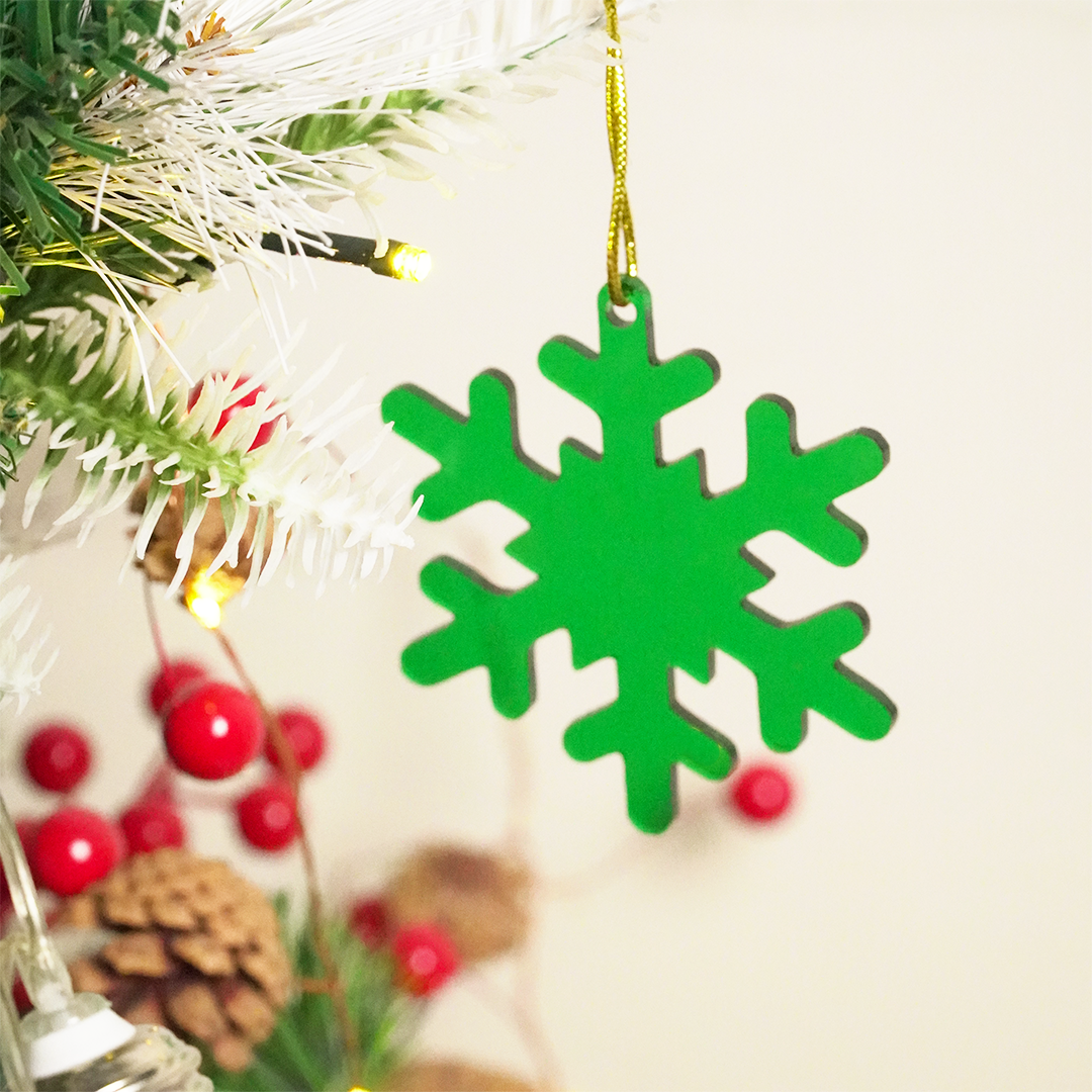 Green Snowflake Christmas Ornaments – Set of 2
