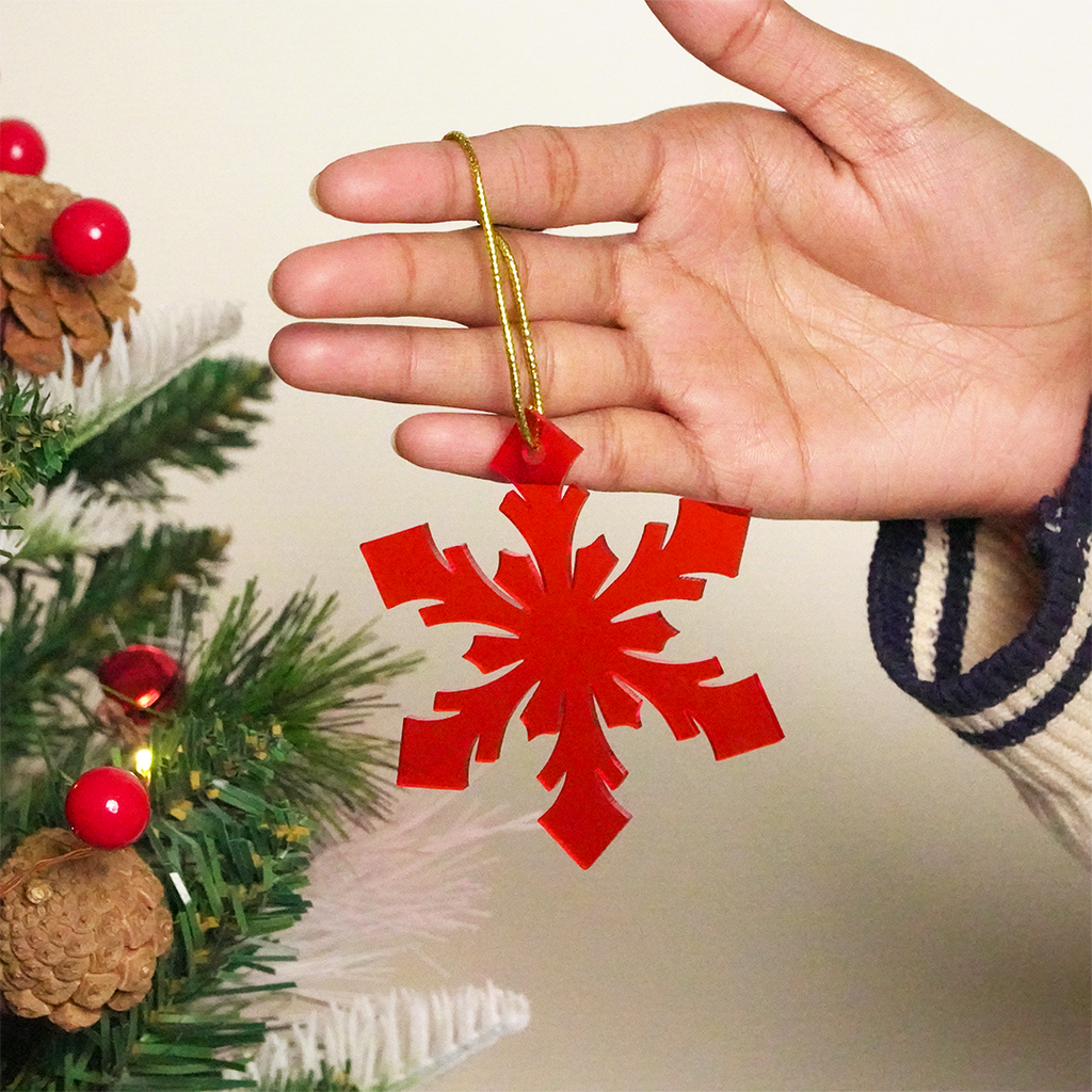 Red Snowflake Christmas Tree Hanging Ornaments - Set of 2