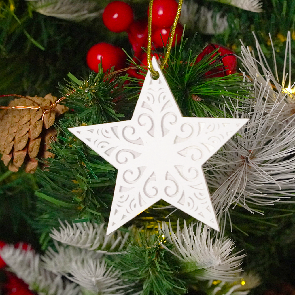 Set of 2 Acrylic Star Christmas Ornament – Elegant Clear Festive Hanging Décor